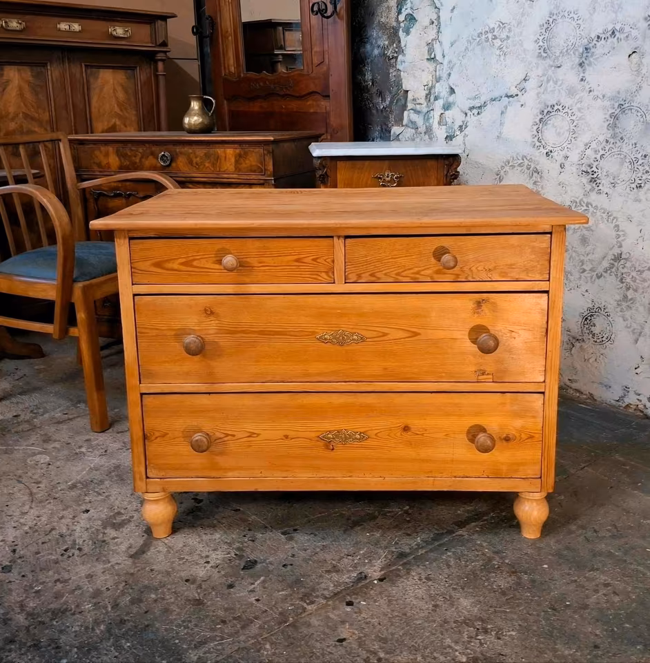 Antike Kommode/Weichholz/Halbschrank/ Küchenschrank/ Sideboard