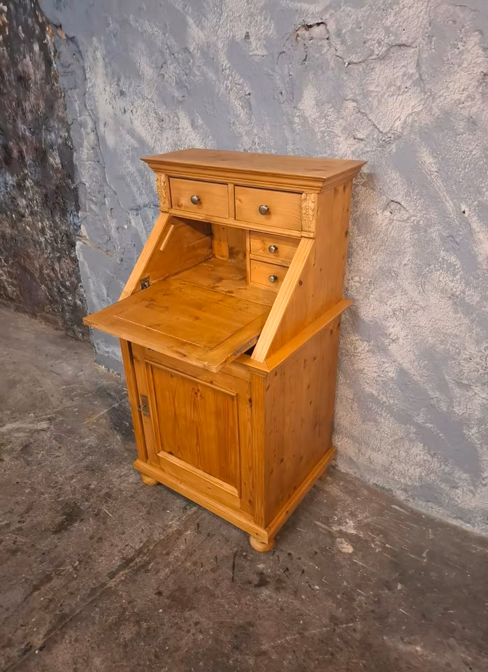 f33df6a4-386a-4ec3-89bb-893ae463c0b4